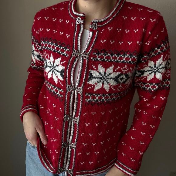 Croft & Barrow fair isle Nordic christmas Norway sweater red gray white winter - Picture 2 of 8